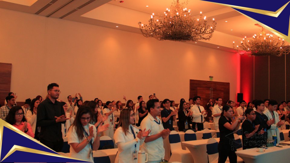 Éxito Total en el Evento - Social Prestige Educa
